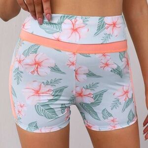 Floral Print Women's Shorts
